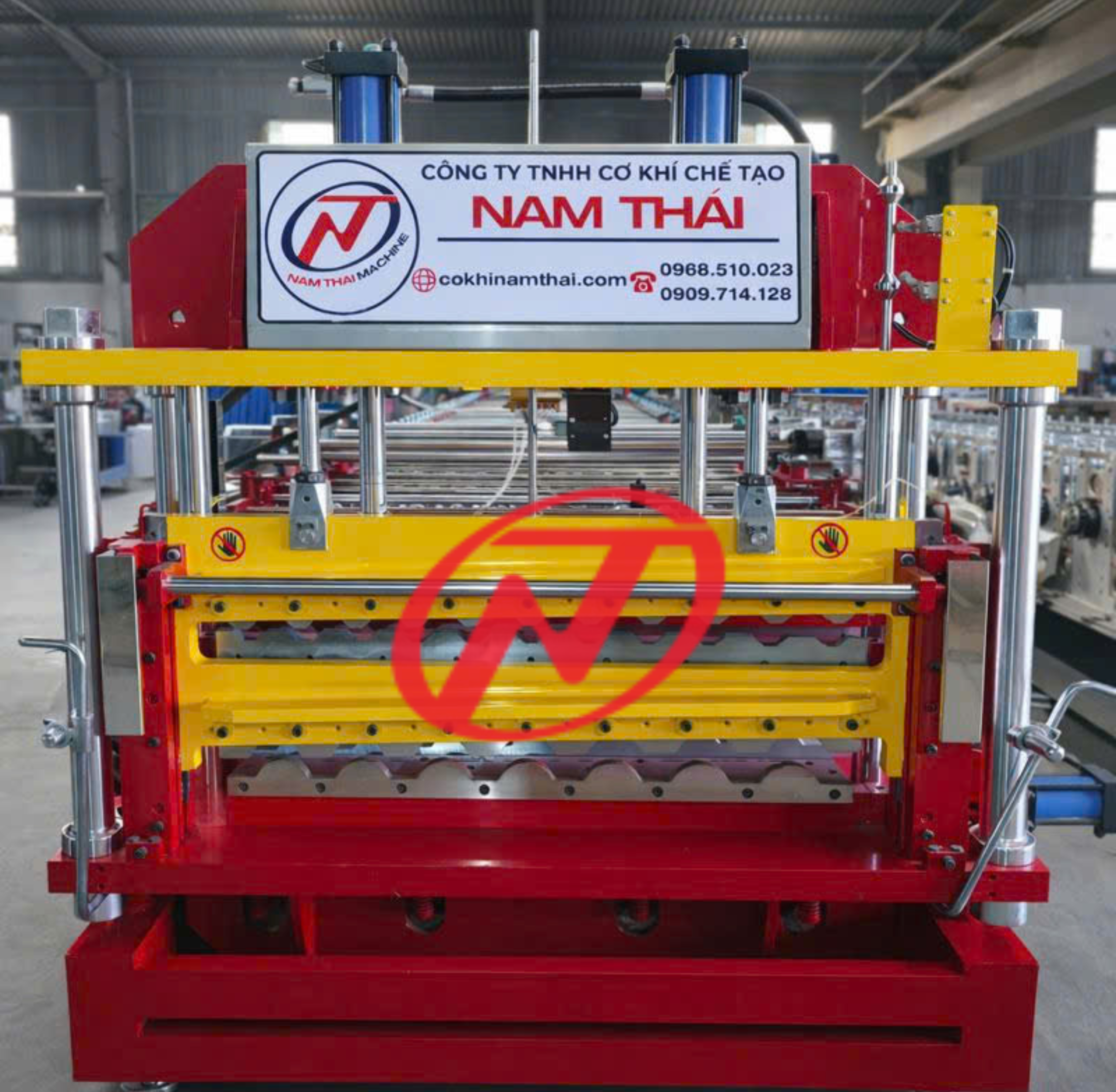 máy cán sóng ngói