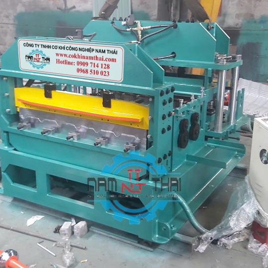 MÁY DẬP VÒM HOA TUYLIP 