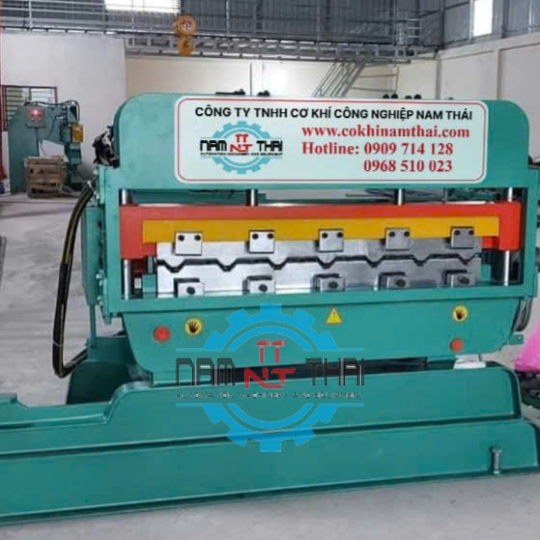 Máy Dập Vòm LẬT ĐẦU TAY 